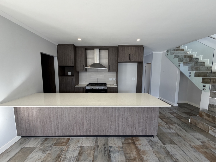 3 Bedroom Property for Sale in Sandown Western Cape